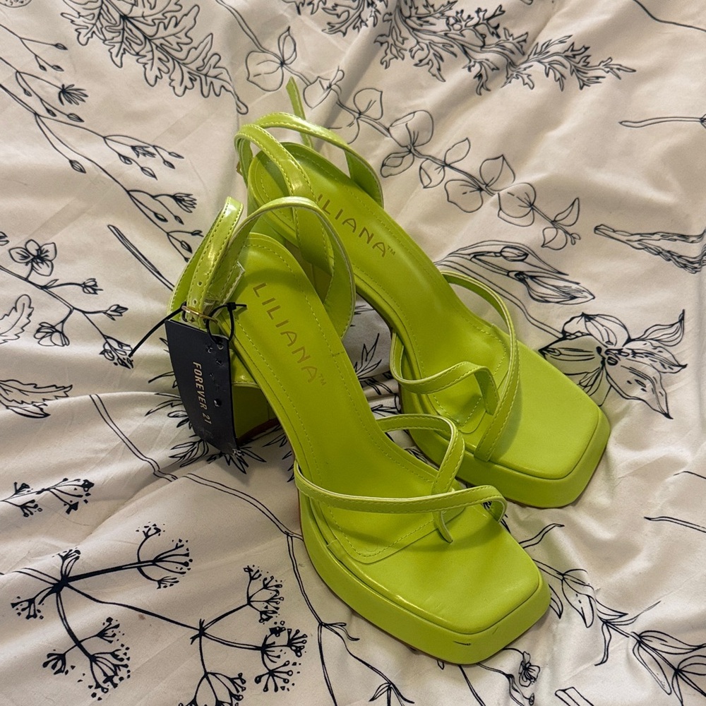 Liliana Neon Green Strappy Platform Heels